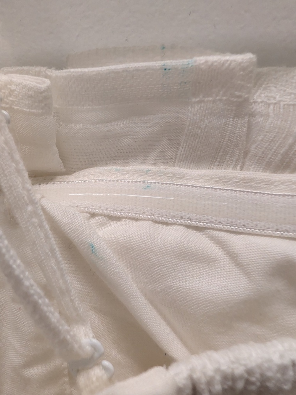 Walter Baker Gweneth Silk Blend Pleated Tank - Picture 5 of 7